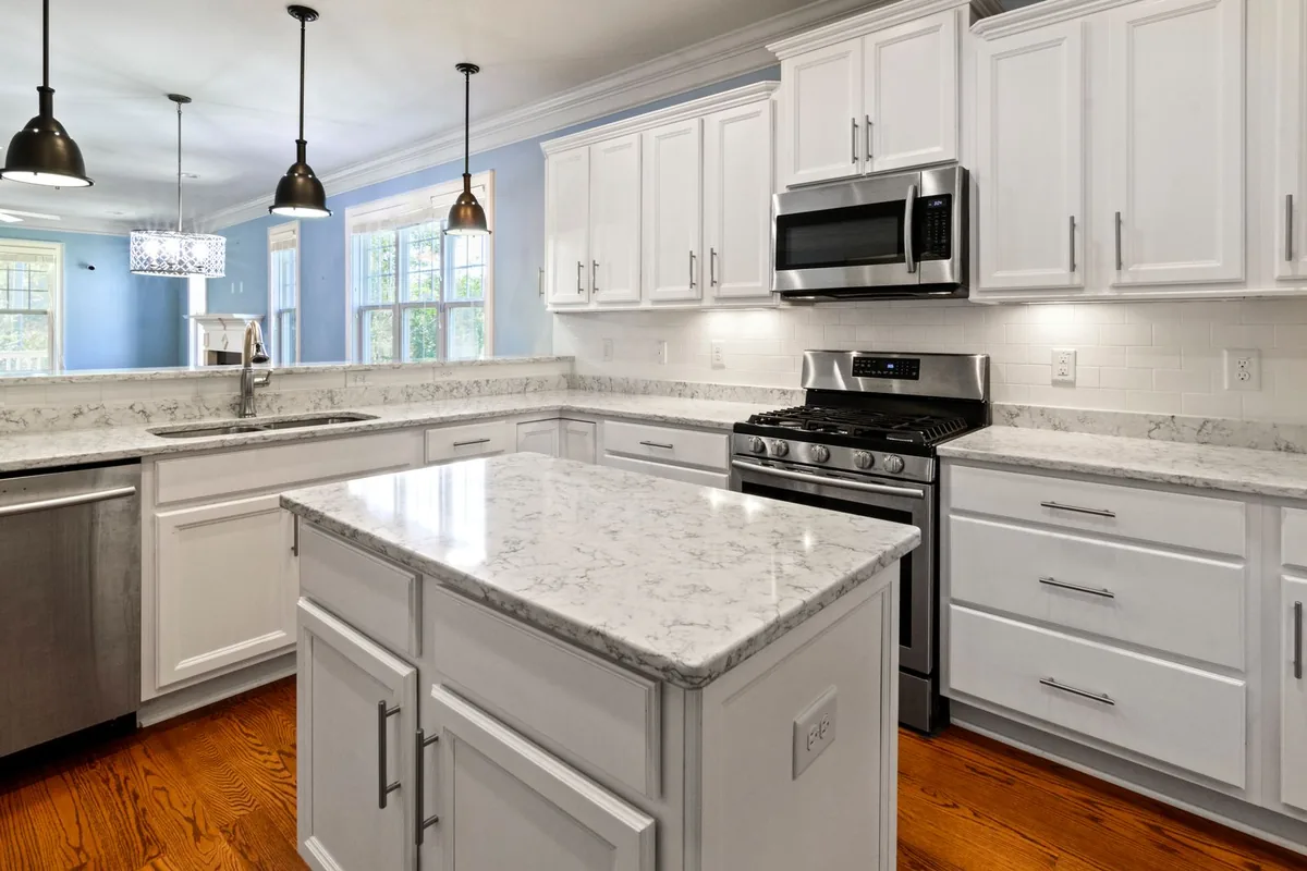Filth & Squalor Cleanup in Wauregan, CT
